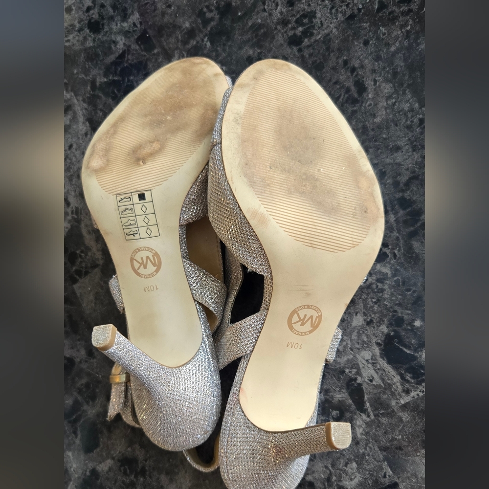 Michael Kors Silver Glitter Strappy Heels ✨ Evening Sandals Sze 1M - Picture 8 of 8